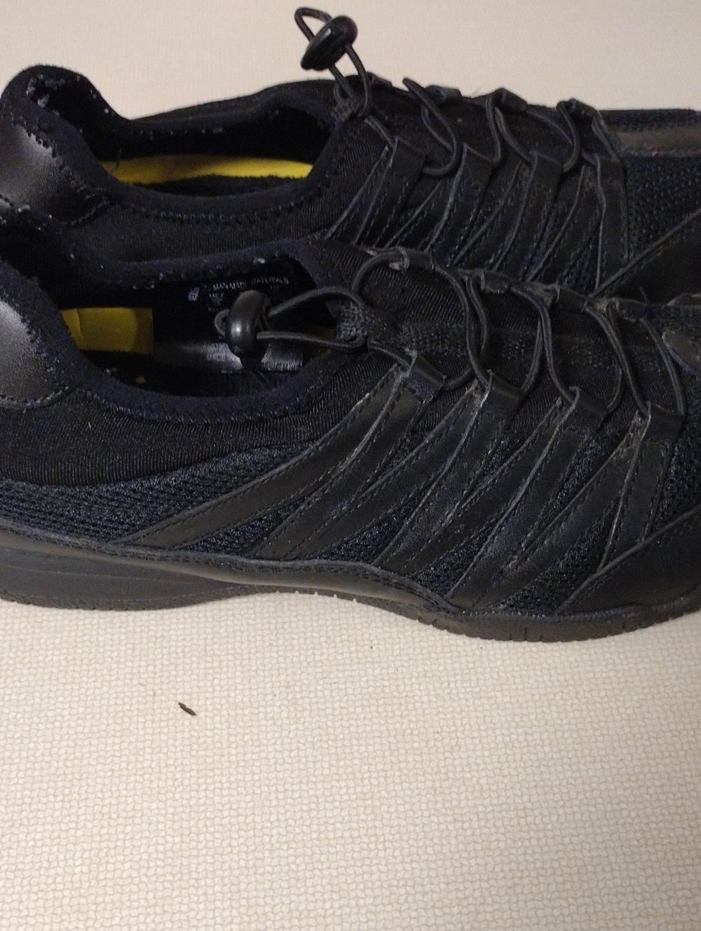 Safetrax Women's Black Slip-On Athletic Sneakers Size 8